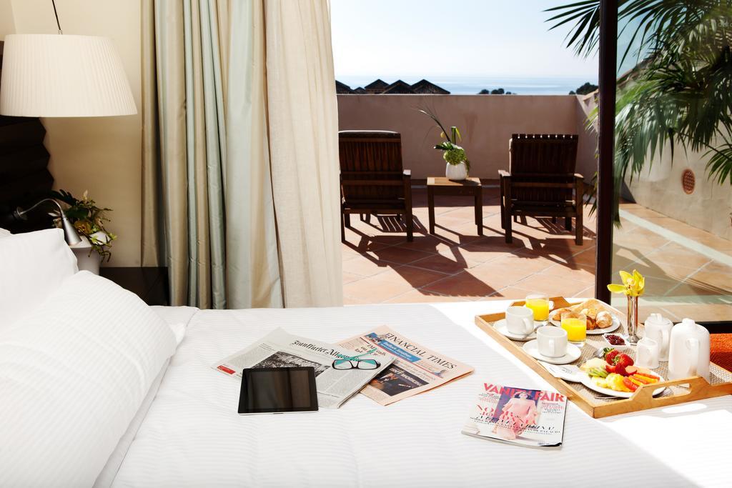 Deluxe Villas Don Carlos Resort Марбелья Экстерьер фото